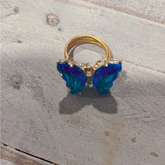 Ring 💍💍 - Picture 2 of 5